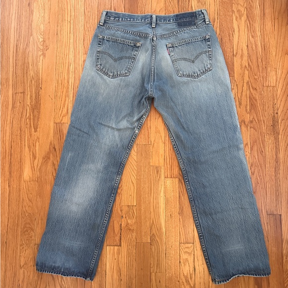 Vintage Levi’s 501 30” waist x 28.5” inseam - Picture 3 of 11